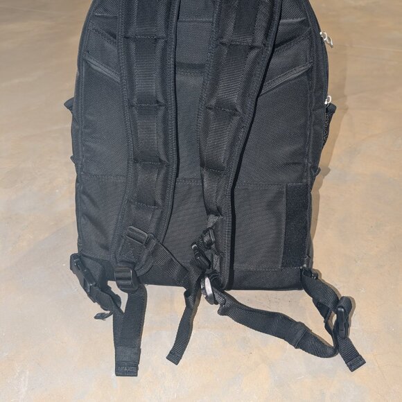 HD Computer Backpack - Picture 7 of 15